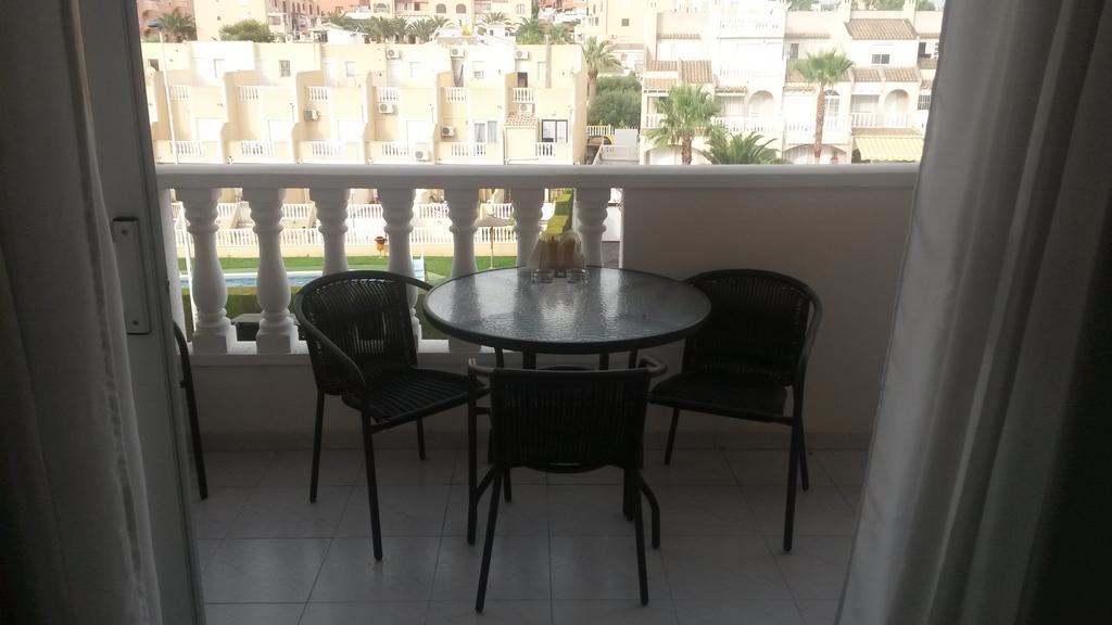 Apartment Parquemar La Mata  Bilik gambar