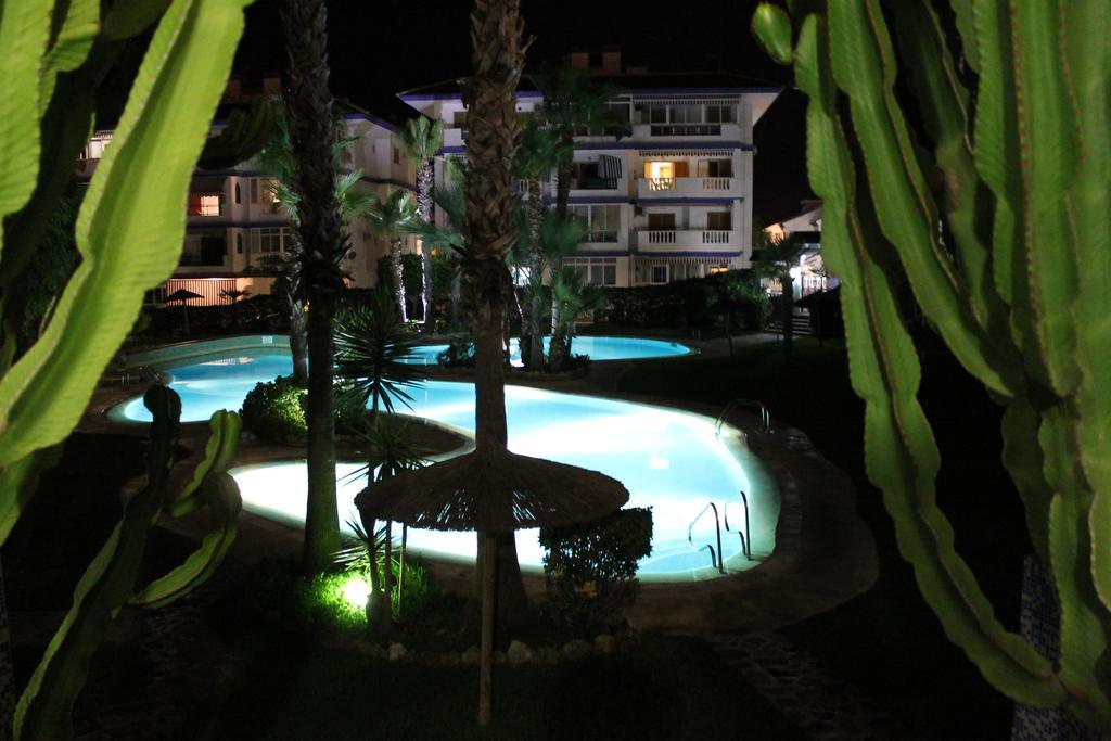 Apartment Parquemar La Mata  Bilik gambar